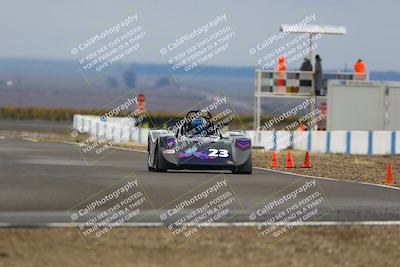 media/Nov-16-2025-CalClub SCCA (Sun) [[2975c16dfc]]/Group 3/Turn 1/